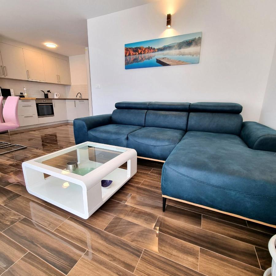 Apartments Happiness Trogir Bagian luar foto