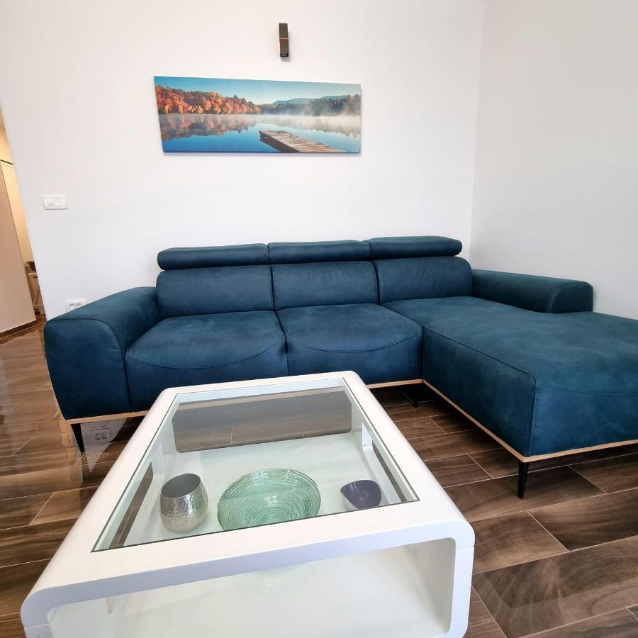 Apartments Happiness Trogir Bagian luar foto