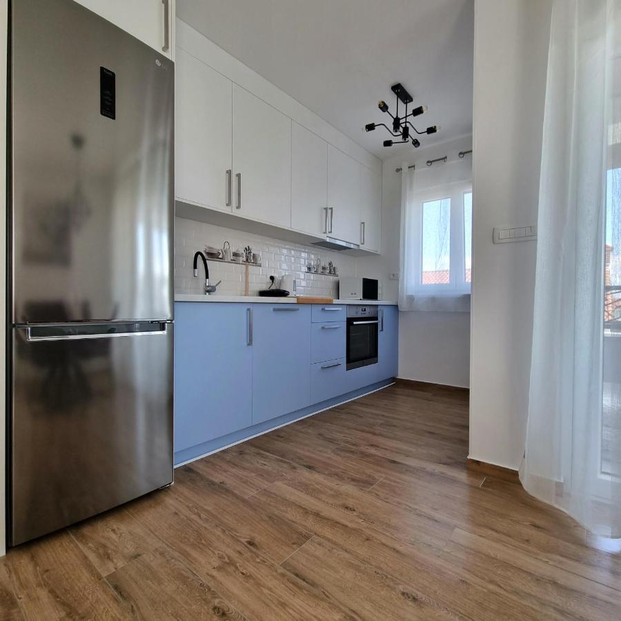 Apartments Happiness Trogir Bagian luar foto