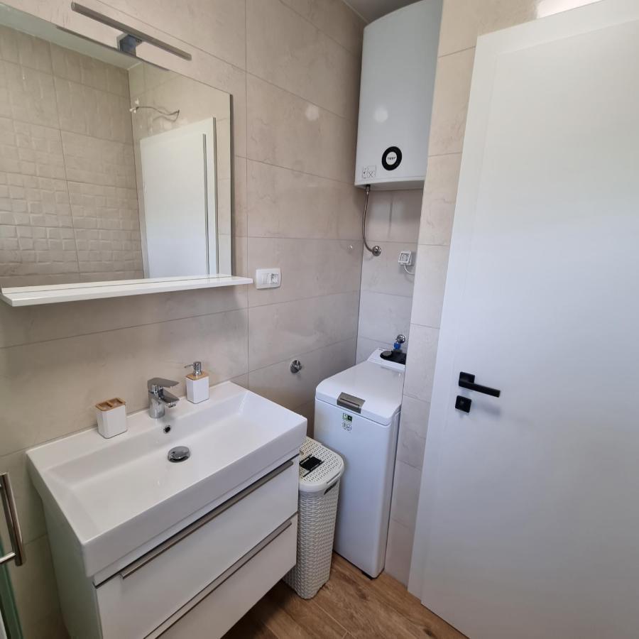 Apartments Happiness Trogir Bagian luar foto